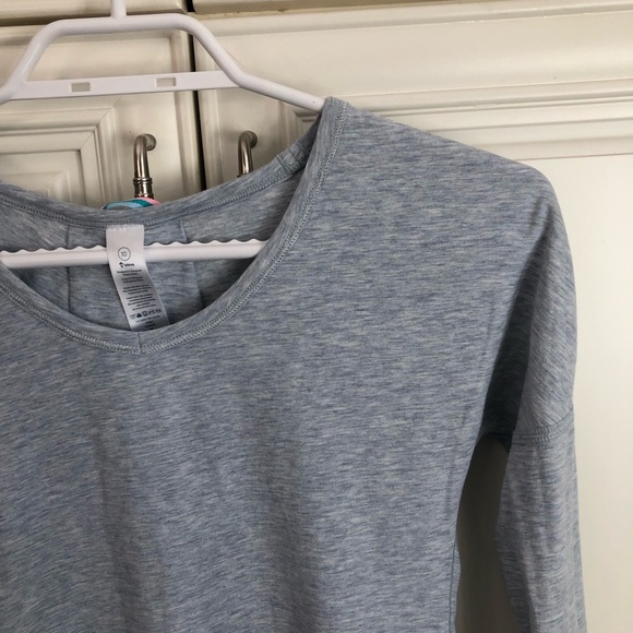 Ivivva girl’s super soft girl’s long sleeve shirt - Picture 3 of 10